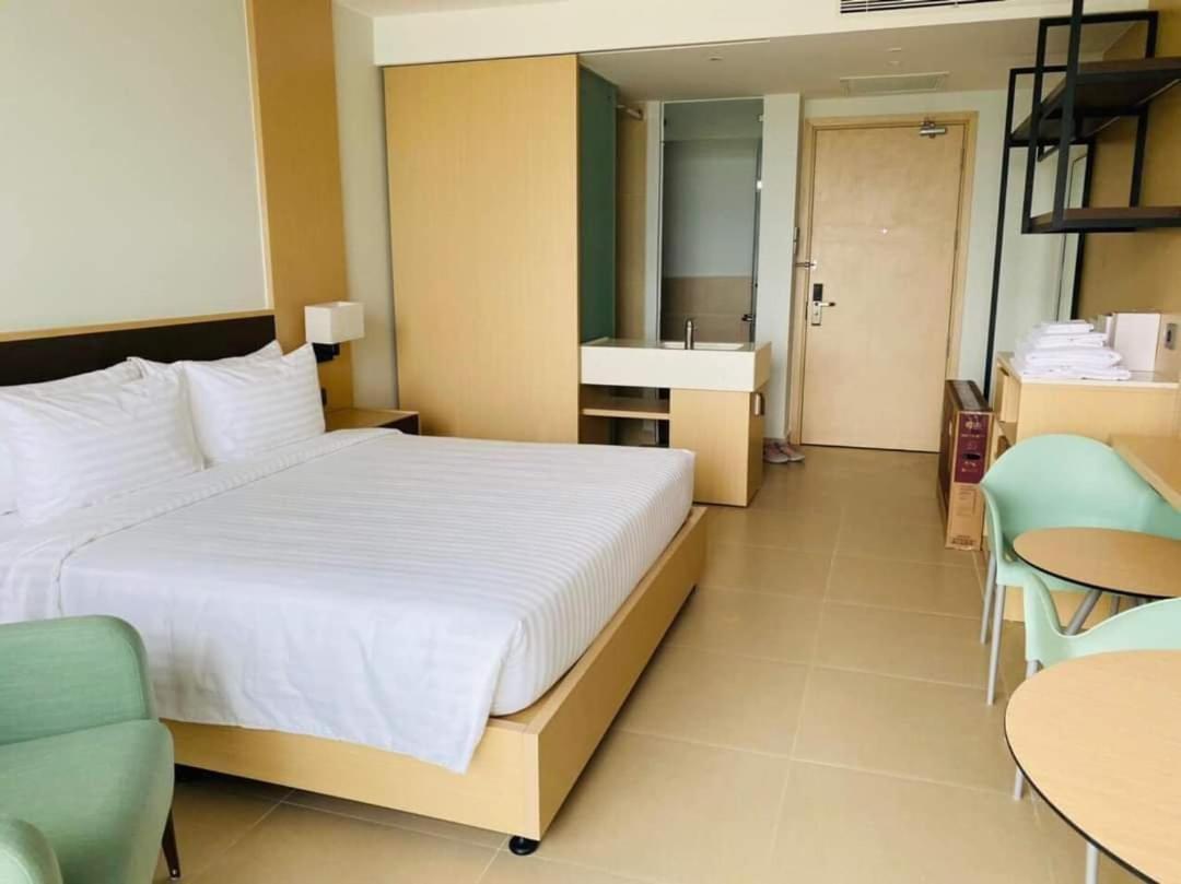 Arena Cam Ranh Beach Resort Nha Trang Exterior foto